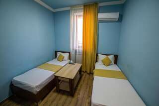 Отель Alex Hotel Ереван Двухместный номер с двумя односпальными кроватями-8